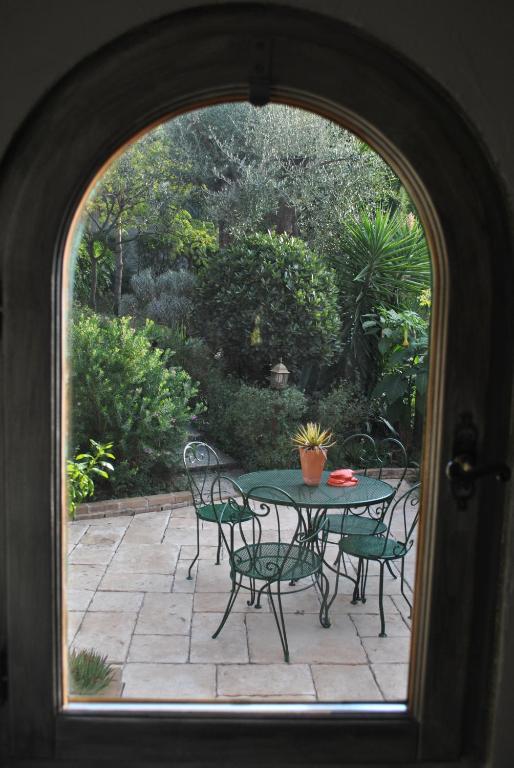 Sous L'Olivier Bed and Breakfast Μεντόν Εξωτερικό φωτογραφία